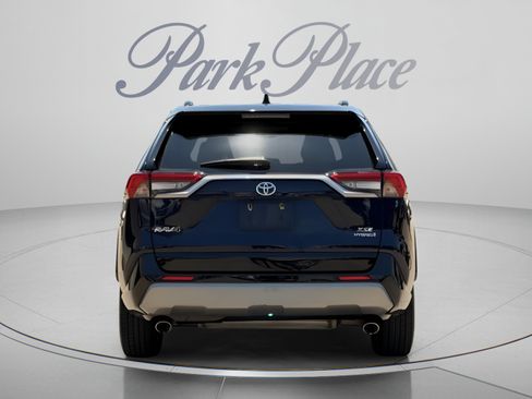 Used 2019 Toyota RAV4 XSE AWD/4WD image 5