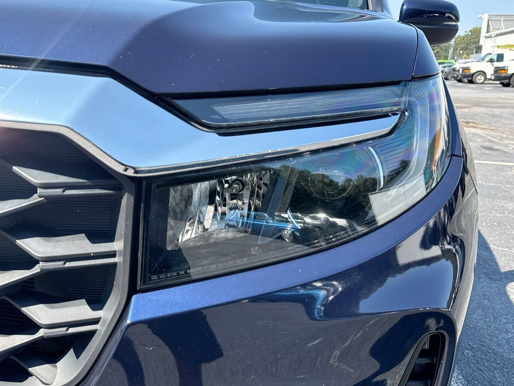 Used 2023 Honda Passport EX-L image 10