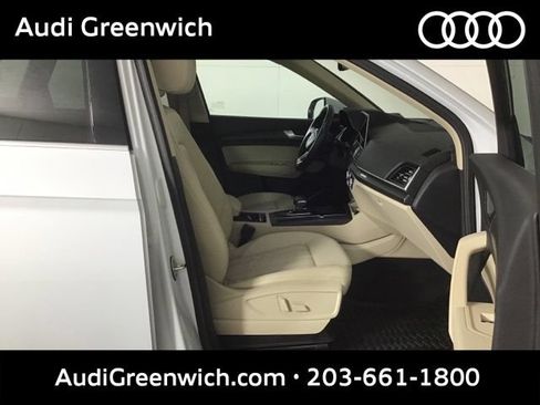 Used 2022 Audi Q5 2.0T Premium w/ Convenience Package AWD/4WD image 26