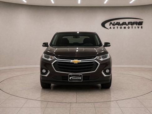 Used 2018 Chevrolet Traverse Premier w/ Driver Confidence II Package FWD image 3