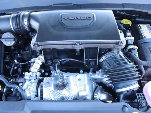 New 2026 Jeep Compass Latitude image 17