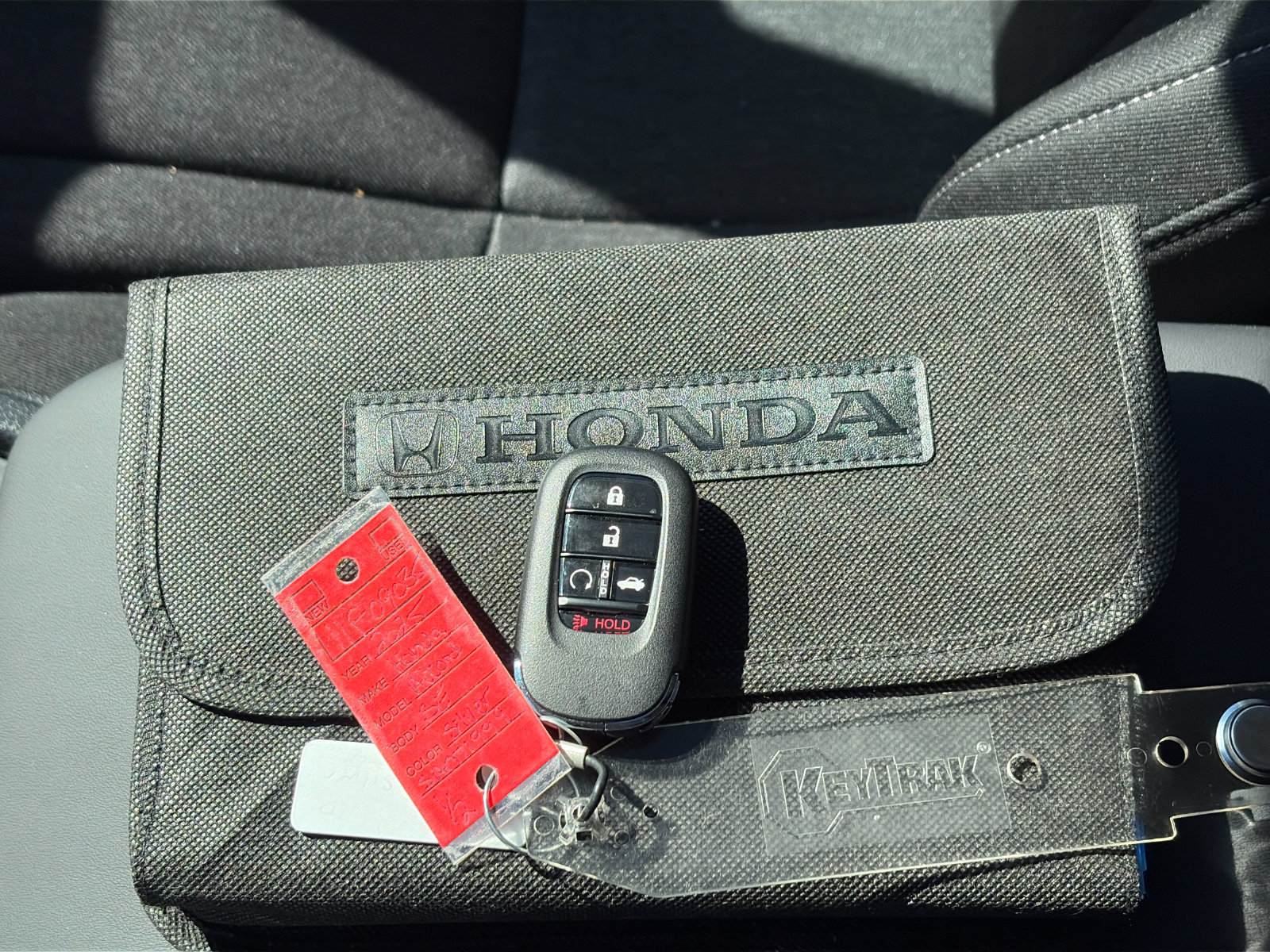 Used 2025 Honda Accord SE image 27