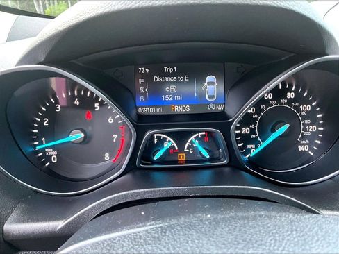 Used 2018 Ford Escape SE w/ SE Sync 3 Package image 25