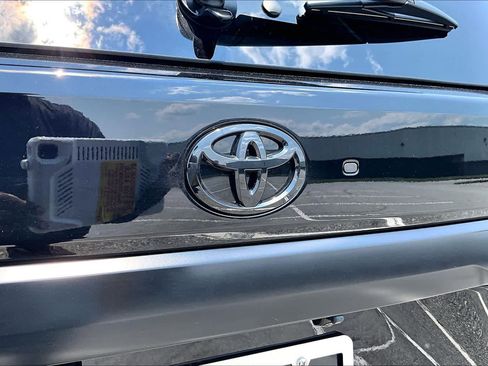 Used 2026 Toyota Sequoia TRD Pro AWD/4WD image 10