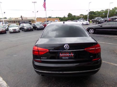 Used 2016 Volkswagen Passat 1.8T S FWD image 49