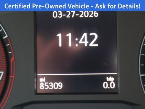 Used 2019 Volkswagen Jetta R-Line image 17