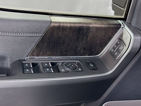 New 2026 Ford F250 Lariat w/ Chrome Package image 21