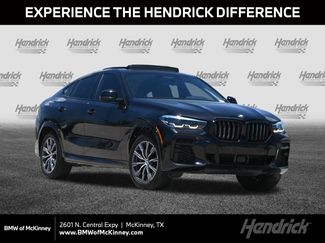 Used 2022 BMW X6 M50i AWD/4WD video 1