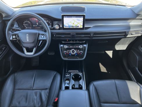 Certified 2022 Lincoln Corsair FWD w/ Premium Package image 14