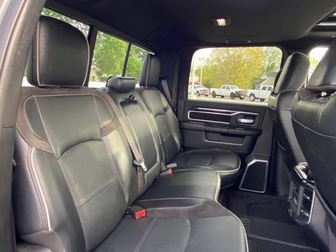 Used 2019 RAM 2500 Laramie AWD/4WD image 25
