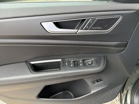 New 2026 Volkswagen Atlas Cross Sport SEL Premium R-Line AWD/4WD image 14