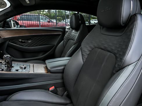 Used 2026 Bentley Continental GT Speed AWD/4WD image 30