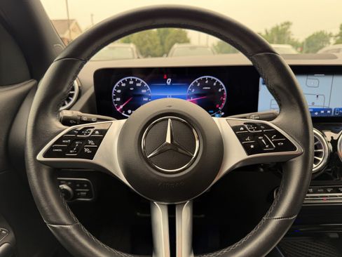 Certified 2025 Mercedes-Benz GLA 250 4MATIC image 13