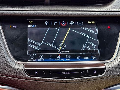 Used 2018 Cadillac XT5 Premium Luxury FWD image 18