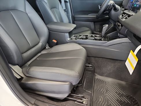New 2026 Subaru Outback Limited AWD/4WD image 13