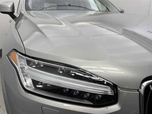 Used 2023 Volvo XC90 B5 Core w/ Protection Package Premier image 18