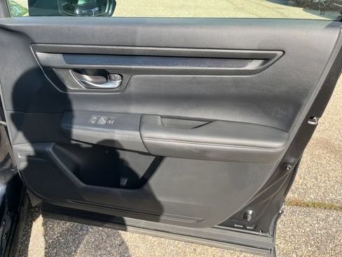 Used 2023 Honda CR-V EX image 11