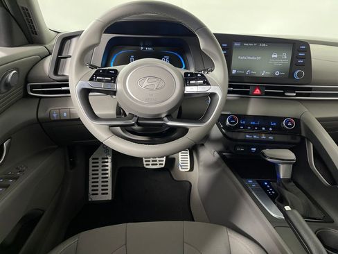 New 2026 Hyundai Elantra Sport image 15