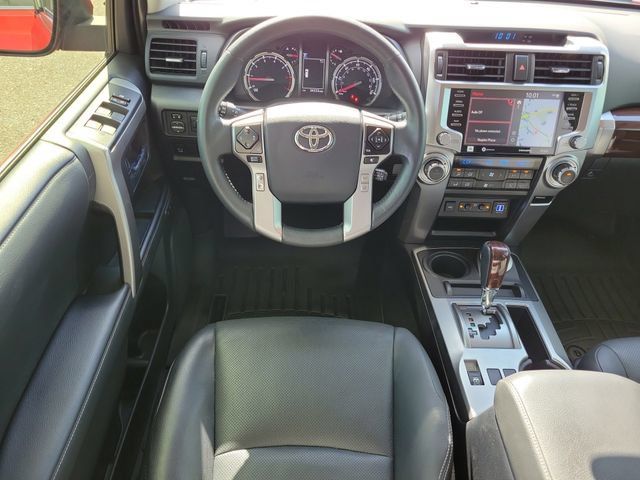 Used 2022 Toyota 4Runner Limited AWD/4WD image 15
