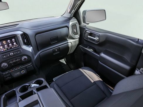 Used 2024 Chevrolet Silverado 1500 Custom w/ Turbomax Blackout Package AWD/4WD image 29
