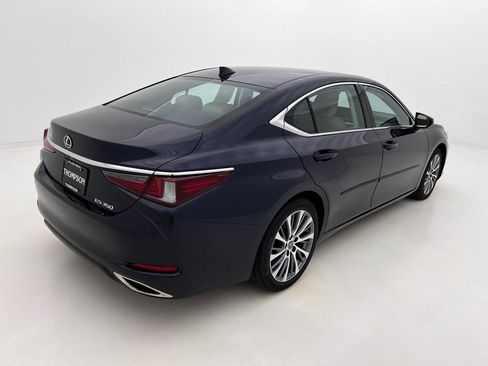 Certified 2021 Lexus ES 350 w/ Premium Package FWD image 7