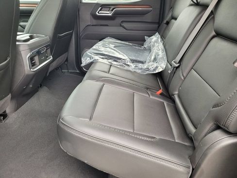 New 2026 GMC Sierra 1500 Denali w/ Denali Reserve Package AWD/4WD image 8