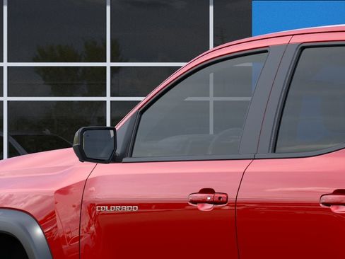 New 2026 Chevrolet Colorado ZR2 w/ Technology Package AWD/4WD image 12