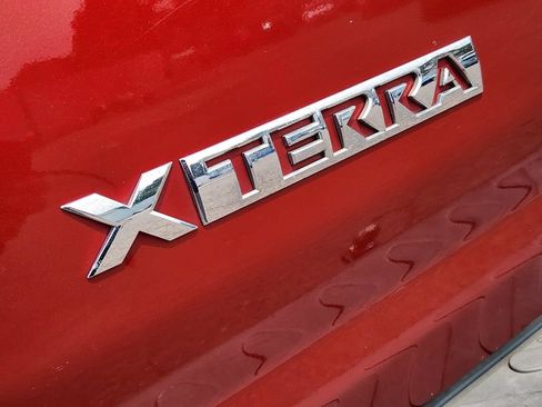 Used 2015 Nissan Xterra PRO-4X w/ Pro-4x Leather Package AWD/4WD image 8