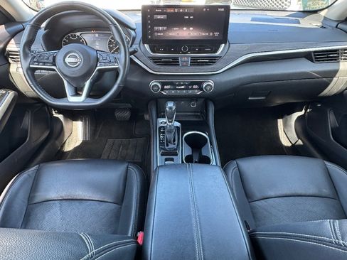 Used 2023 Nissan Altima 2.5 SL AWD/4WD image 19