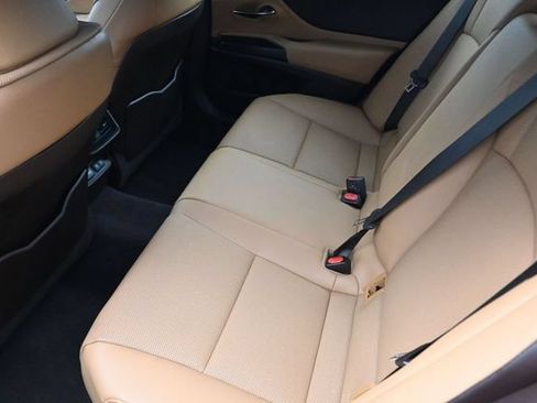 Used 2021 Lexus ES 350 w/ Premium Package FWD image 19