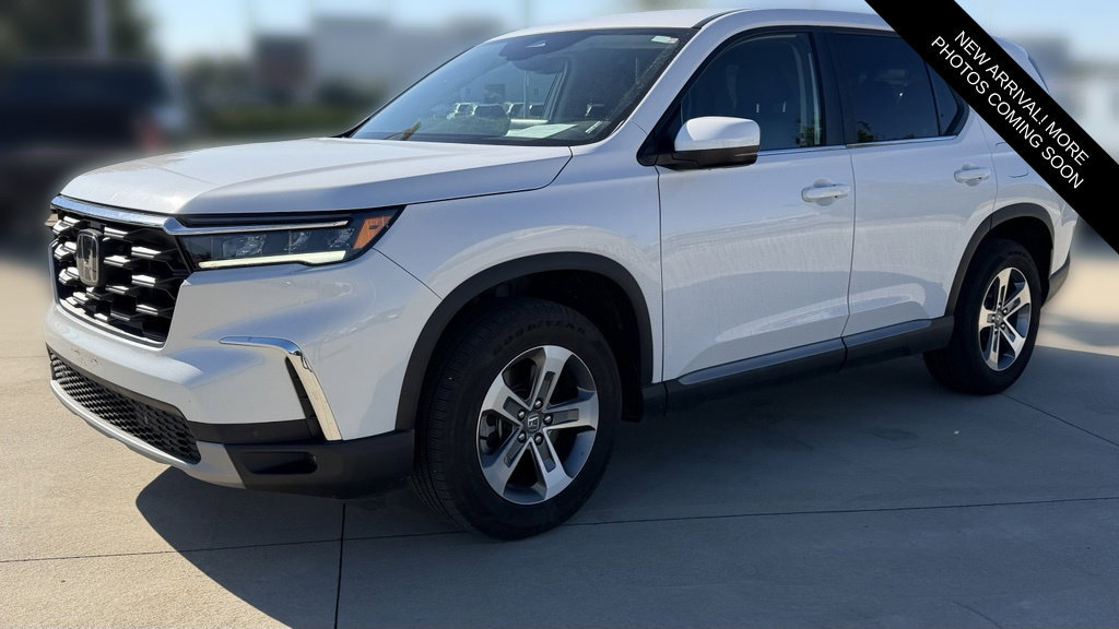 Certified 2025 Honda Pilot EX-L 360° Tour