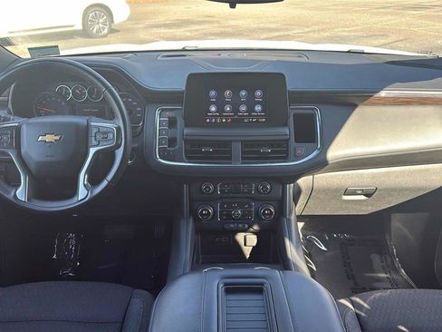 Used 2023 Chevrolet Tahoe LS image 13