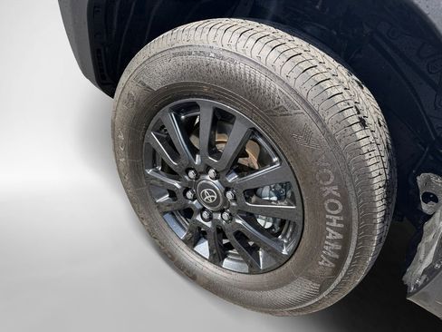 Used 2025 Toyota Land Cruiser 1958 image 11