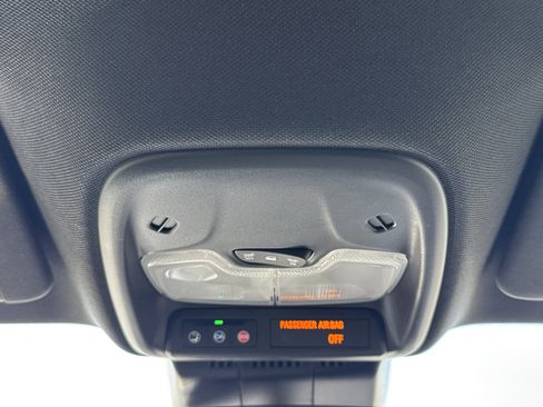 New 2026 GMC Canyon Elevation w/ Convenience Package image 25