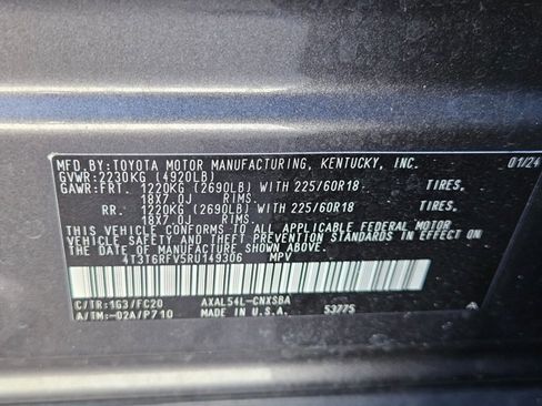 Used 2024 Toyota RAV4 SE AWD/4WD image 16