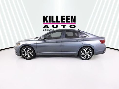 New 2026 Volkswagen Jetta SEL FWD image 4
