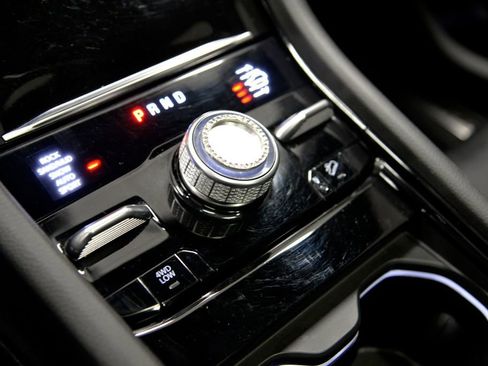 Used 2023 Jeep Grand Cherokee L Summit w/ Advanced Protech Group IV image 25