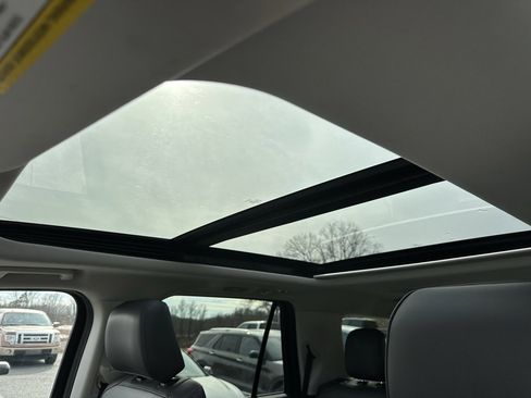 Used 2025 Ford Expedition Active image 8