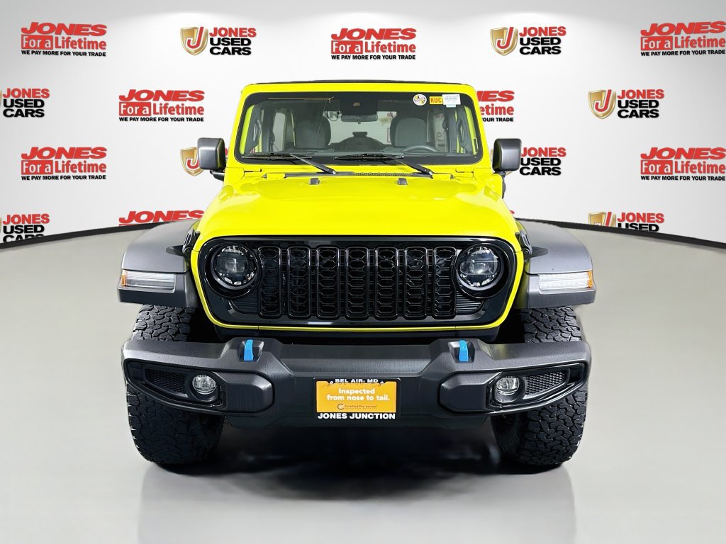 Used 2024 Jeep Wrangler Unlimited AWD/4WD image 11