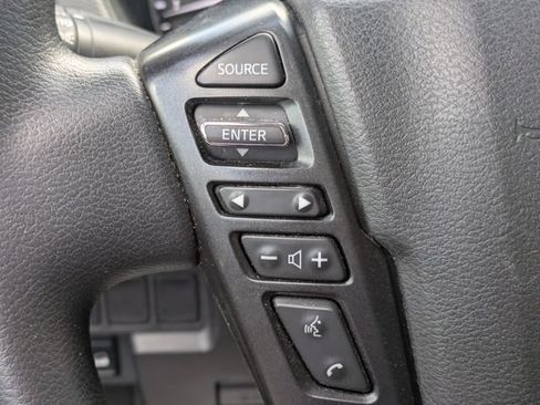 Used 2022 Nissan Frontier SV w/ Technology Package AWD/4WD image 24