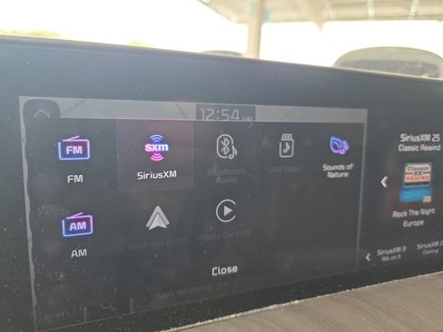 Used 2024 Kia Telluride SX FWD image 15