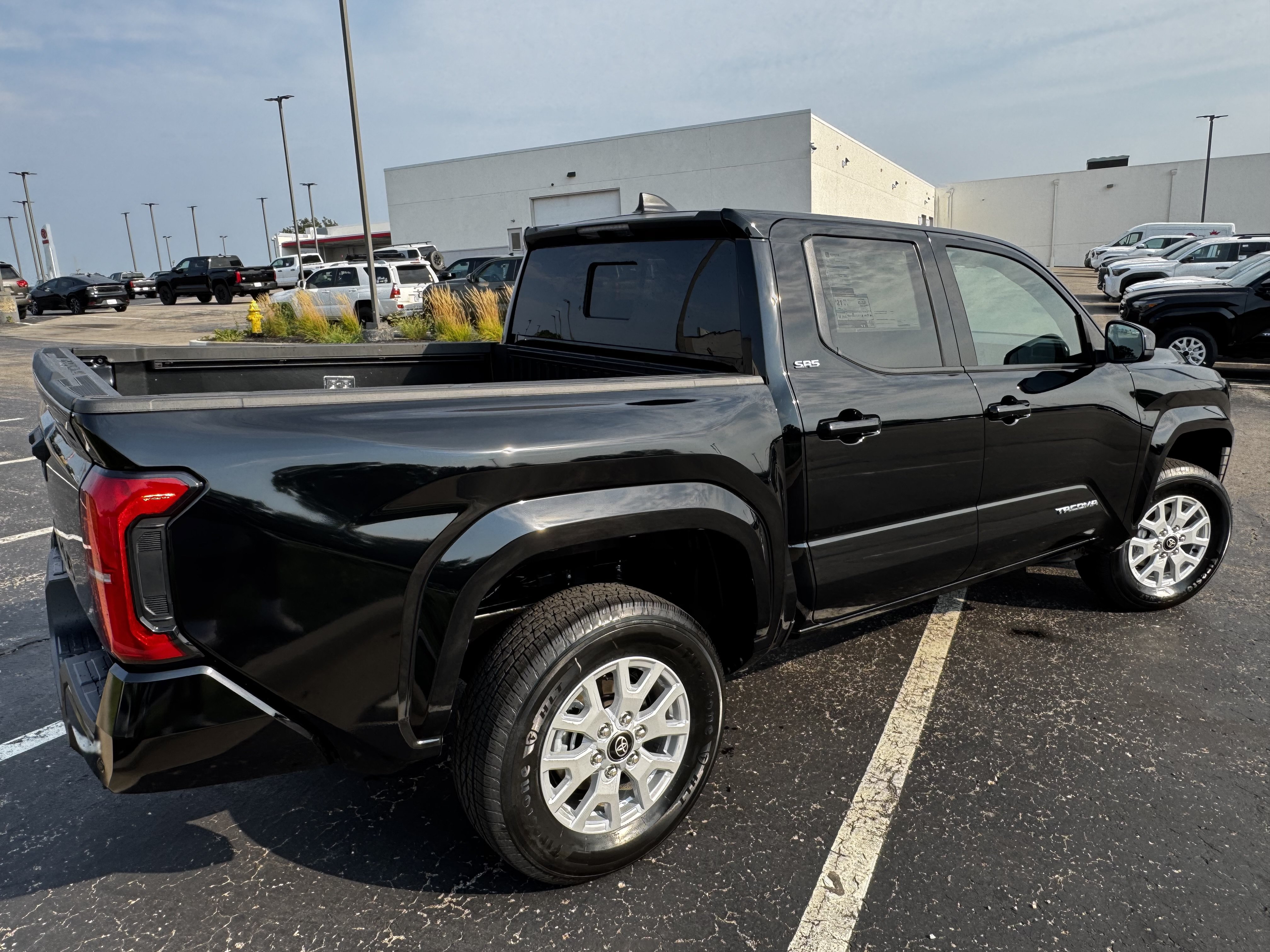 New 2026 Toyota Tacoma SR5 AWD/4WD image 6