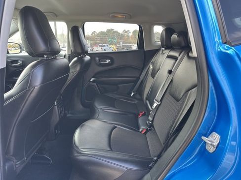 Certified 2021 Jeep Compass Latitude image 26