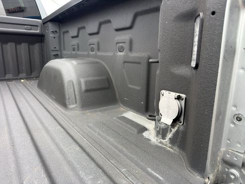 Used 2024 Chevrolet Silverado 1500 RST AWD/4WD image 30