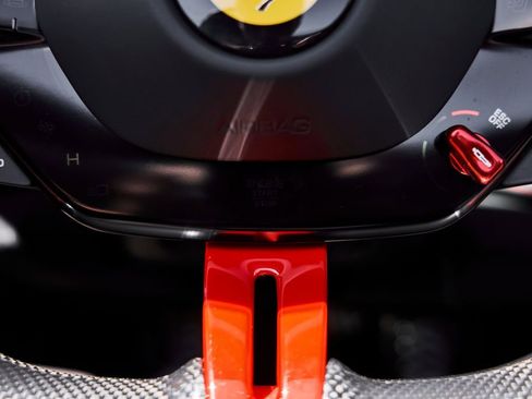Used 2025 Ferrari SF90 Spider AWD/4WD image 61