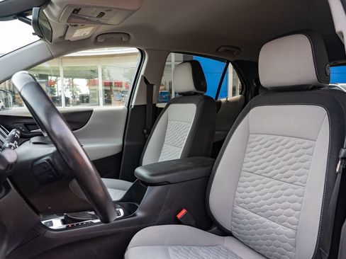 Used 2018 Chevrolet Equinox LT AWD/4WD image 23