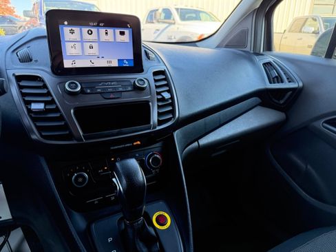 Used 2020 Ford Transit Connect XL image 29