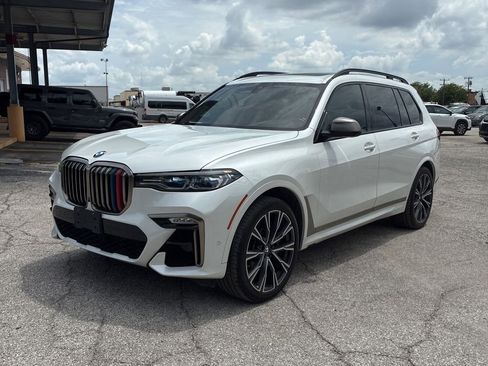 Used 2020 BMW X7 M50i w/ Executive Package AWD/4WD image 2