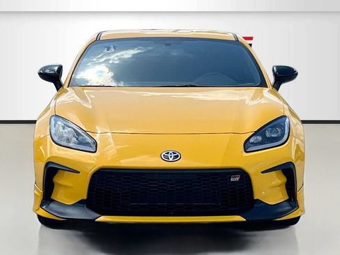 Used 2026 Toyota GR86 YUZU Limited w/ GR Aero Kit RWD image 2