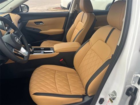 New 2025 Nissan Sentra SV w/ SV Premium Package image 13